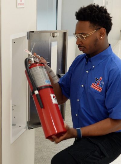 Fire Extingushers STILLS3 Fire Extingushers STILLS3